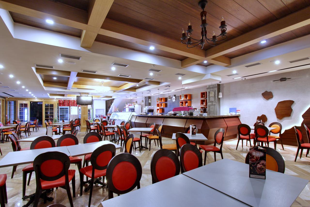 Hotel Happy Gjakova Exterior photo